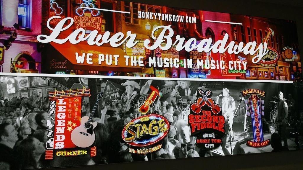 شقة Heart Of Downtown/Walk To Broadway & The Action/Bars/Music Venues/Honky Tonks! ناشفيل المظهر الخارجي الصورة